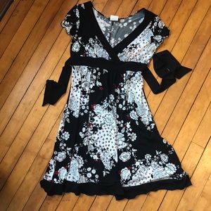 Black, white, and red spring dress